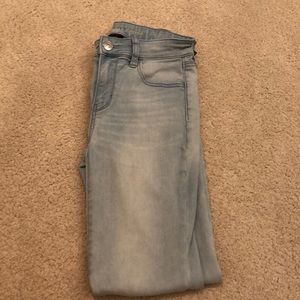 american eagle light wash skinny jeans